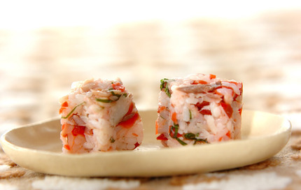 アジの干物のおにぎり茶漬け