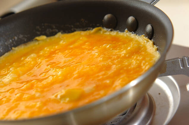 オムライスの作り方の手順3