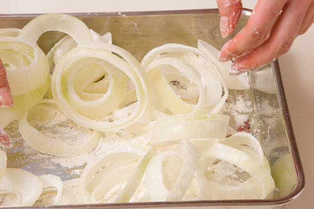 オニオンリングフライの作り方の手順1