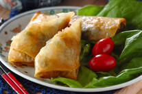 基本の春巻き 意外と簡単 春雨など具材たっぷりのボリューム感