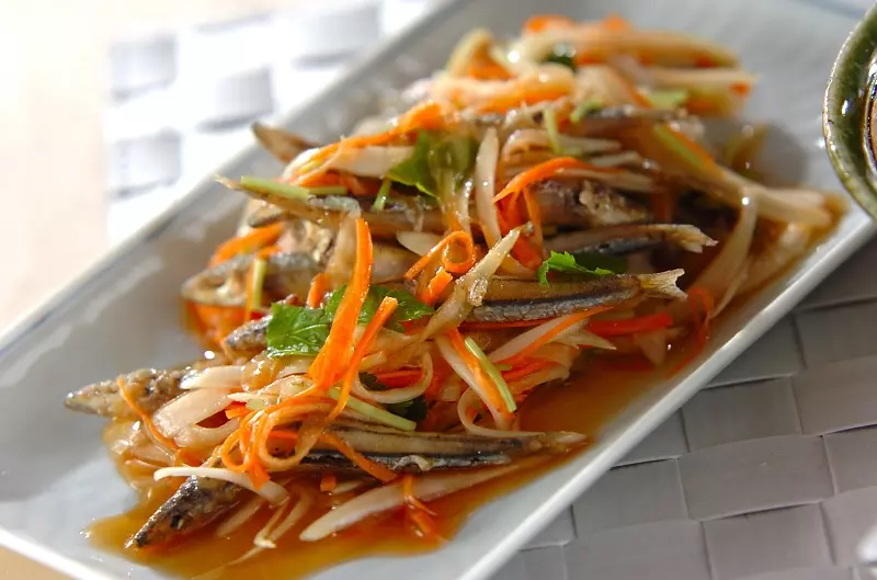 野菜たっぷり きびなごの南蛮漬け 副菜 レシピ 作り方 E レシピ 料理のプロが作る簡単レシピ