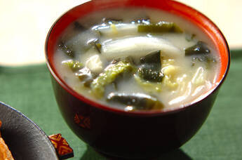 白菜の白みそ汁