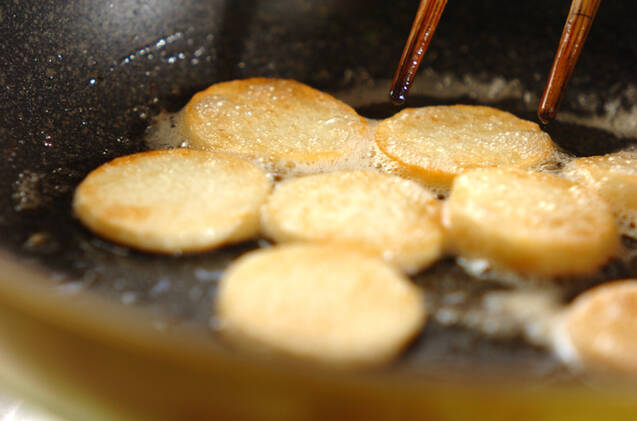 大和芋のバターソテーの作り方の手順2