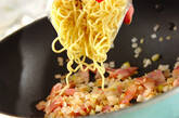 ガーリックラー油焼きそばの作り方5