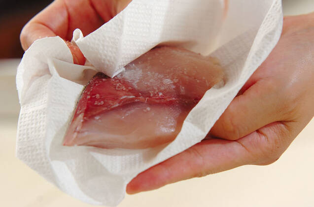 ブリの粒マスタードからめ焼きの作り方の手順1