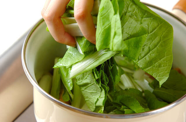 青菜と揚げの煮物の作り方の手順5