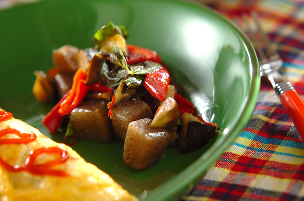 なすとこんにゃくのバジル炒め