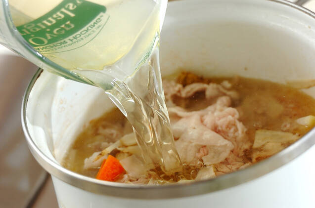 具だくさんのきんぴら豚汁の作り方の手順4