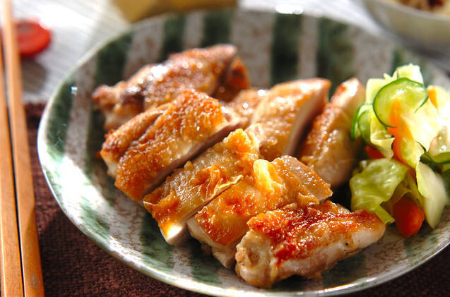 鶏肉を使った人気おすすめレシピ25選！照り焼きや炒め物までの画像