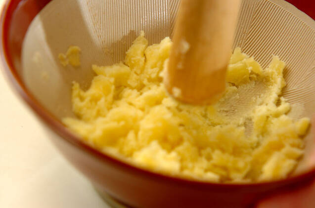 カリフラワーとジャガイモのマッシュの作り方の手順2