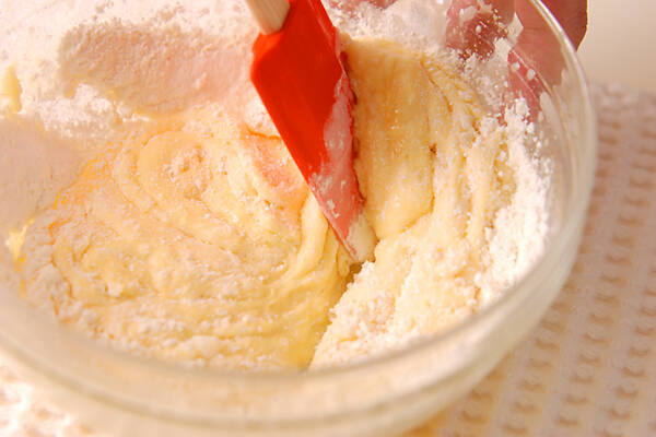 マドレーヌの作り方の手順6