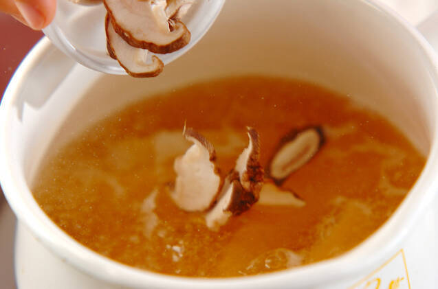 薄切りタケノコのスープの作り方の手順5
