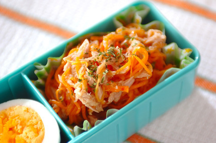 ニンジンサラダ