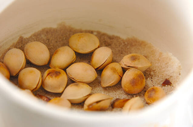 塩炒りギンナンの作り方の手順2