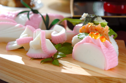 お正月に♪飾り切りカマボコ