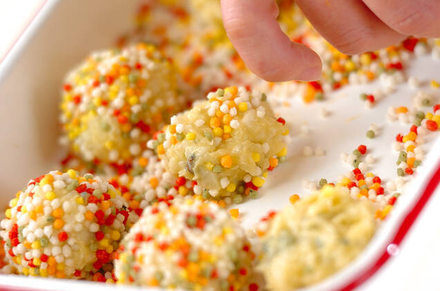 五色あられしんじょうの吸い物の作り方の手順4