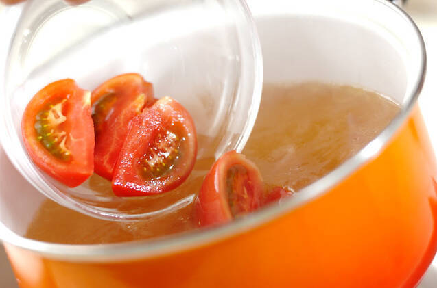 トマトと卵のスープの作り方の手順4