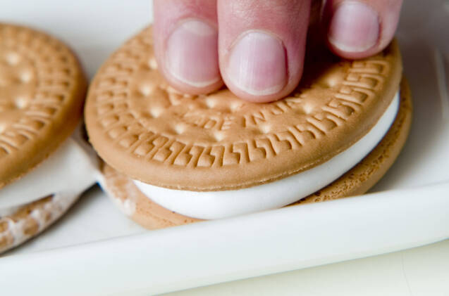 マシュマロサンドの作り方の手順1