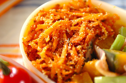 ニンジンのタラコ炒め