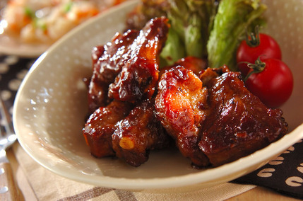 骨付き豚バラ肉のママレード煮