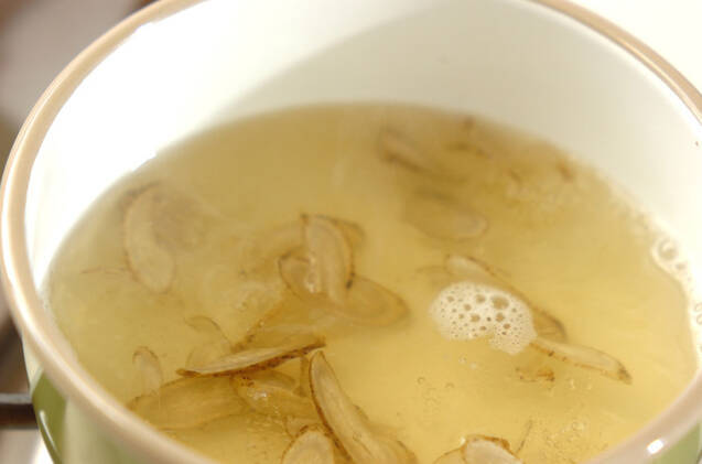 残り野菜のみそ汁の作り方の手順4