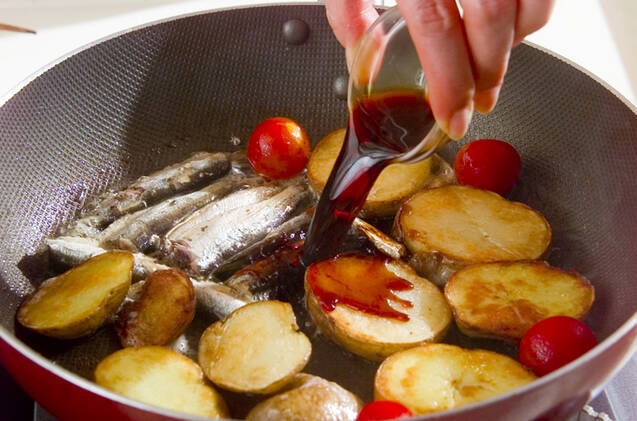 ポテトのサーディン炒めの作り方の手順3