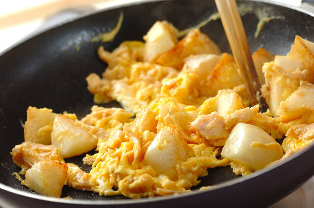 チキンと長芋の卵炒めの作り方の手順5