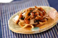 豚肉とナメコの塩昆布炒め
