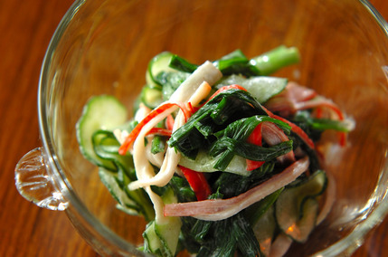 キュウリとニラの和え物