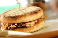 ゴボウサラダのサンドイッチ