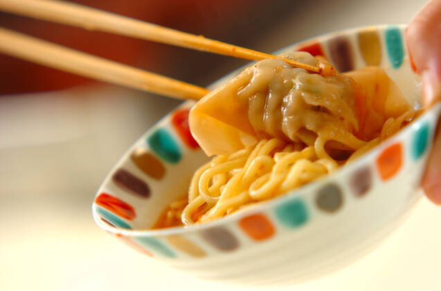 餃子入りキムチ鍋の作り方の手順12