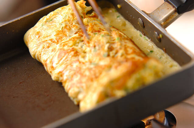 チーズ入り卵ロールの作り方の手順3