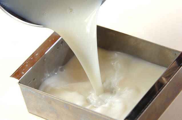 フルーツたっぷりアンニン豆腐の作り方の手順2