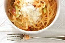 モッツァレラチーズのパスタ