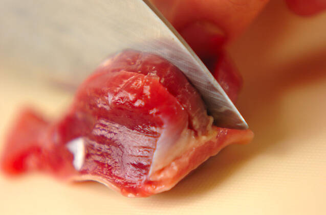 砂肝のガーリック炒めの作り方の手順1