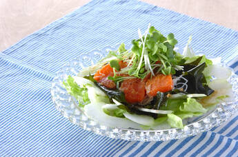 サーモンサラダ