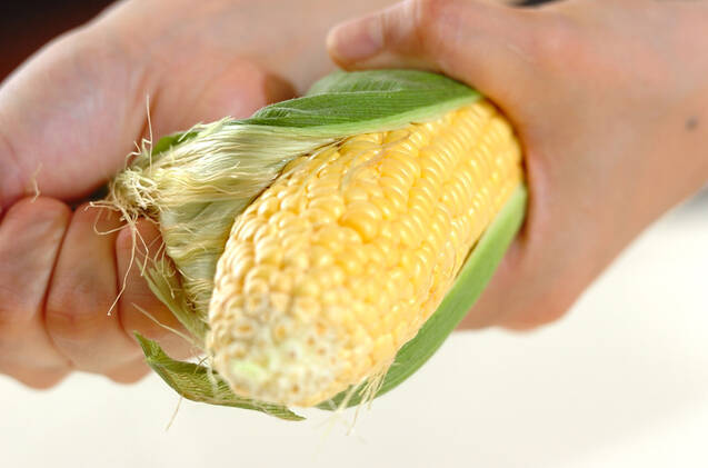 コーン入りチキンナゲットの作り方の手順2