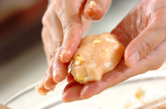 コーン入りチキンナゲットの作り方の手順6