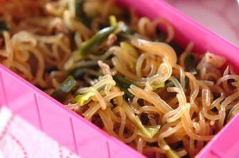 牛肉と糸コンニャクの甘辛煮