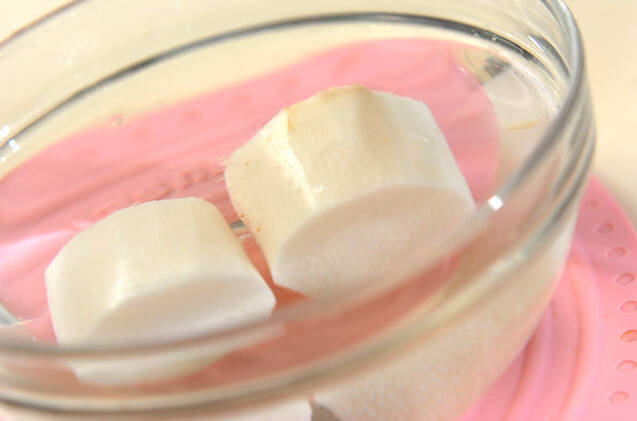 長芋のワサビじょうゆ和えの作り方の手順1