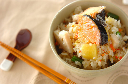 鮭の炊き込みご飯