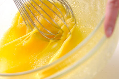 きな粉の丸いケーキの作り方の手順3