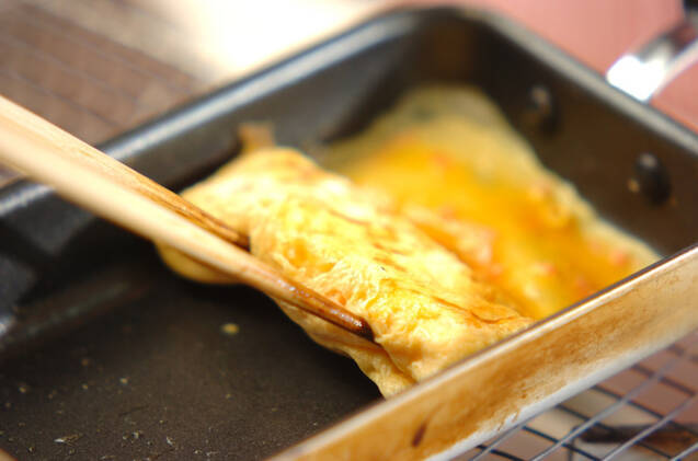 紅ショウガ入り卵焼きの作り方の手順2