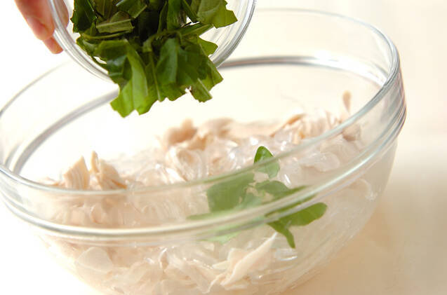 ささ身と葛きりのサッパリ和えの作り方の手順4