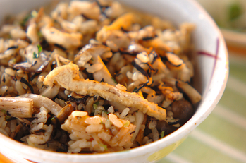 キノコの炊き込みご飯