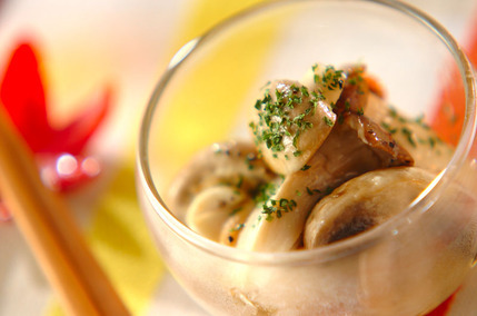 キノコのマリネ