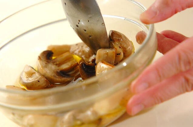 キノコのマリネの作り方の手順3