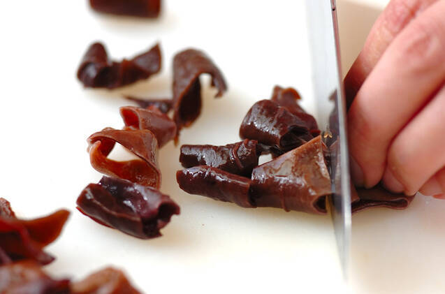 キクラゲの酢みそ和えの作り方の手順1