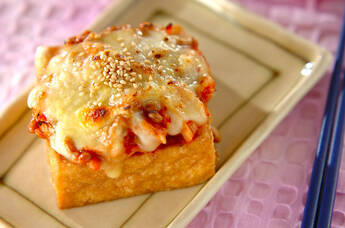 厚揚げのキムチーズ焼き