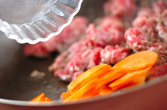 春キャベツと牛肉のシャッキリ炒めの作り方の手順5